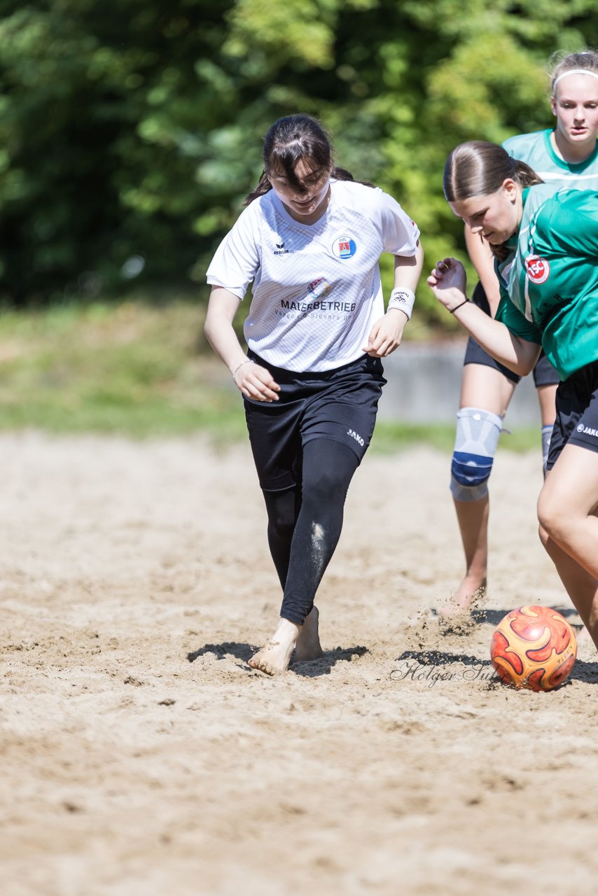 Bild 94 - wBJ/wCJ Beachsoccer Cup